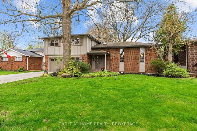 508 Kenmarr Crescent