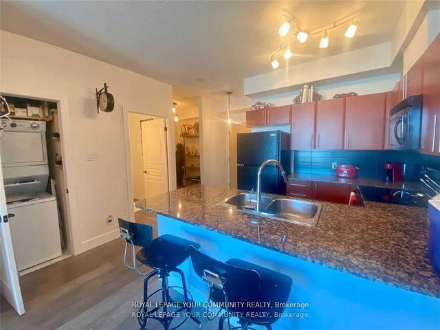 1603 - 3515 Kariya Drive