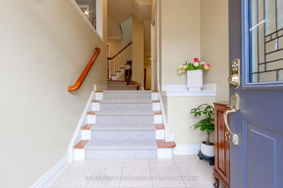 Unit 15 — 2400 Neyagawa Blvd, Oakville - River Oaks image-0-3