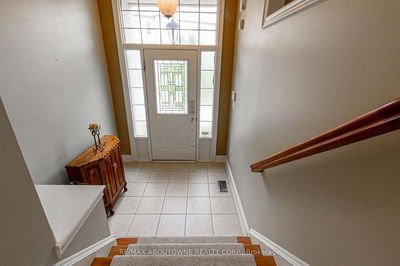 Unit 15 — 2400 Neyagawa Blvd, Oakville - River Oaks image-0-4