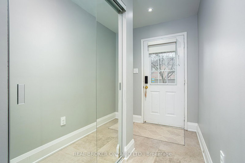 TH71 - 86 Joymar Dr, Mississauga, L5M 7Z6 | Image 3