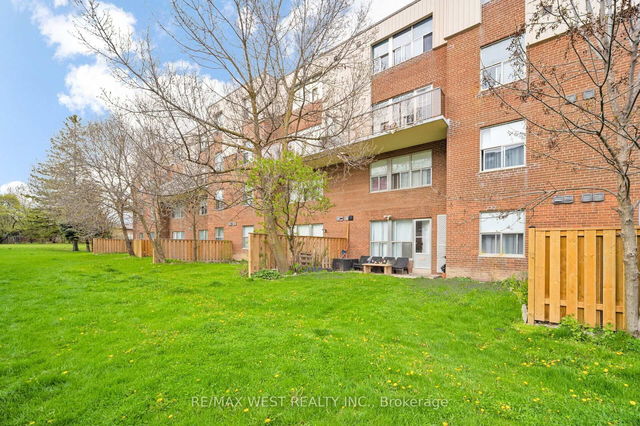 101 - 1055 A Forestwood Drive