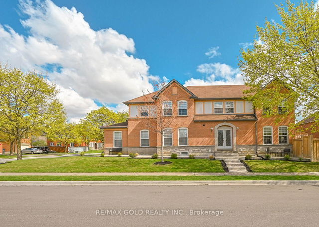 12 Horned Owl Drive
