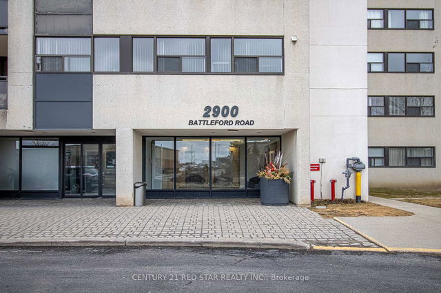 910 - 2900 Battleford Road