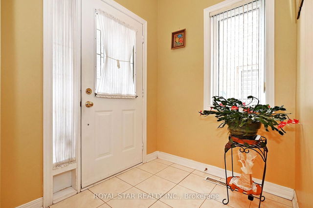 395 Rocca Court