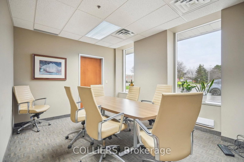 3230 Mainway photo 5