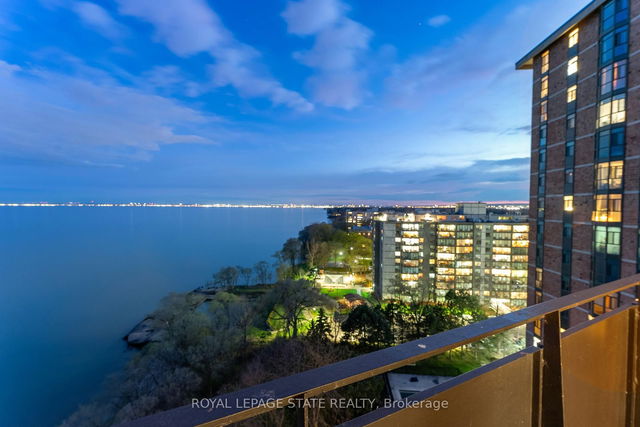 1405 - 5250 Lakeshore Road