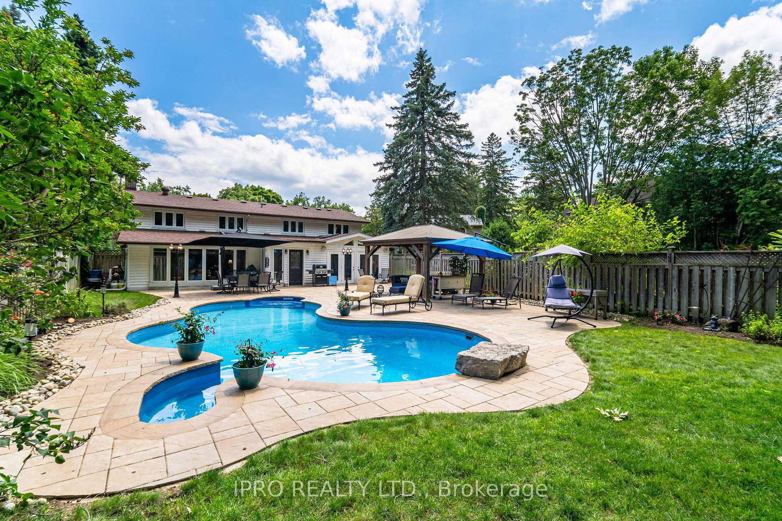 Detached House for sale at 1117 Springhill Drive, Mississauga, Lorne Park, L5H 1N2 - MLS: W12130857