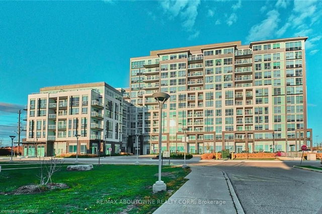 1108 - 1050 Main Street