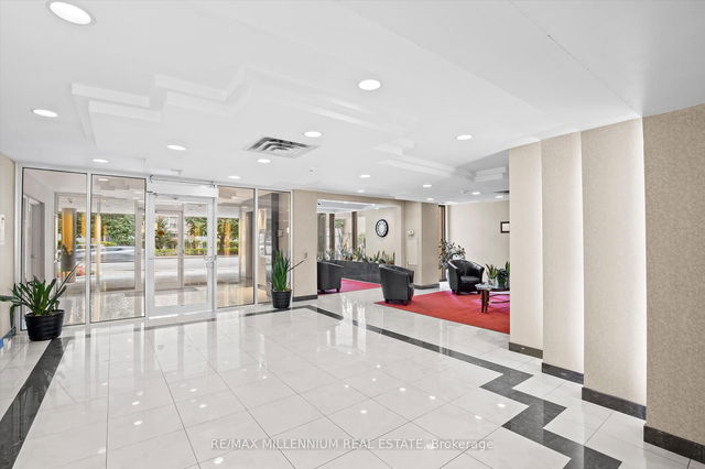 610 - 300 Webb Drive