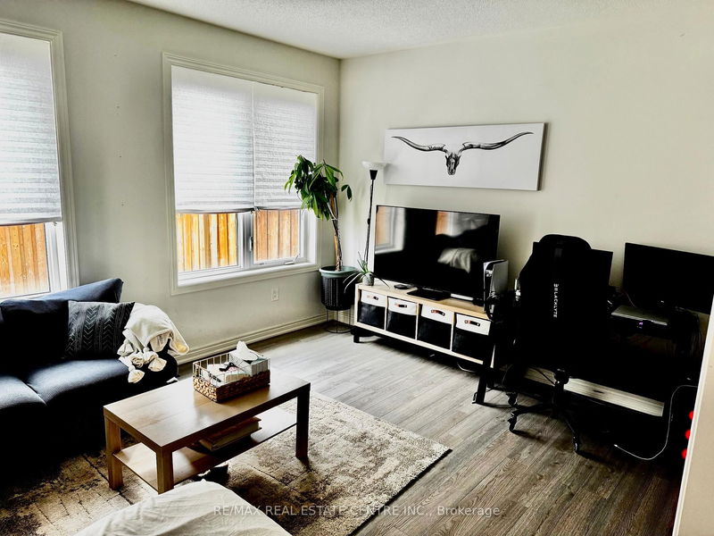 home for lease on 1538 Carr Landing Crescent
