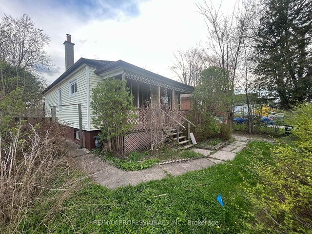 1026 Edgeleigh Avenue