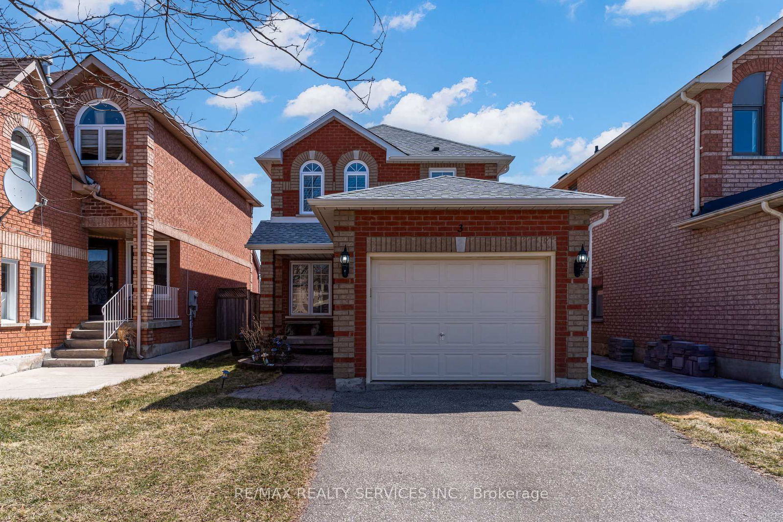 Detached House for sale at 3 White Tail Crescent, Brampton, Fletcher's West, L6Y 5C4 - MLS: W12131386