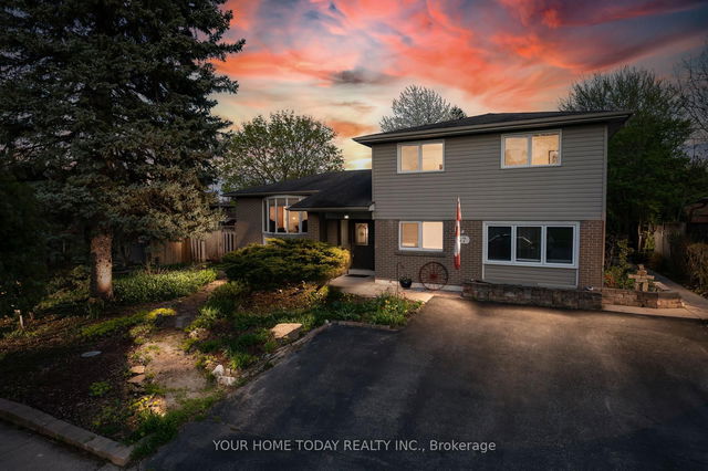 47 Irwin Crescent