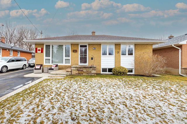 87 Prince Charles Drive