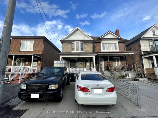 71 Russett Avenue