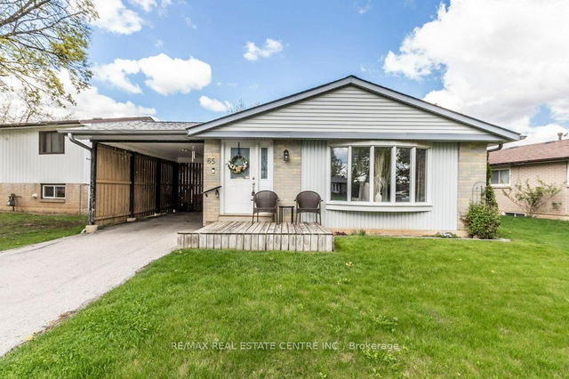 65 Lorne Scots Drive