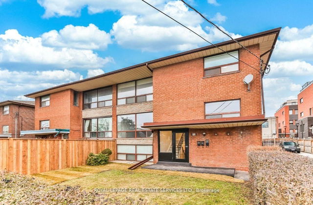 3 - 72 Winston Park Boulevard