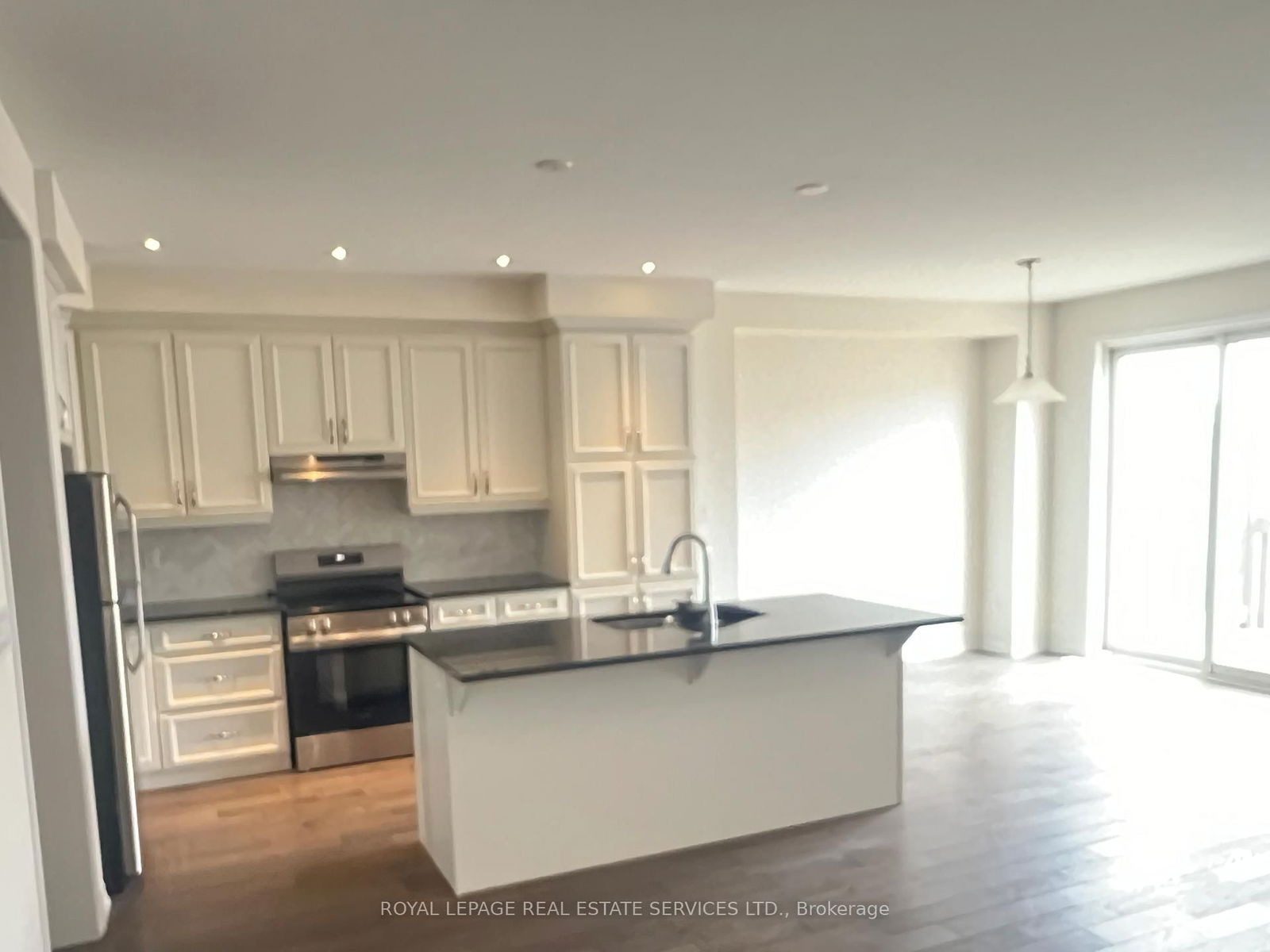 Townhouse for lease at 3227 Carrding Mill Terrace, Oakville, Glenorchy, L6M 4M1 - MLS: W12132103