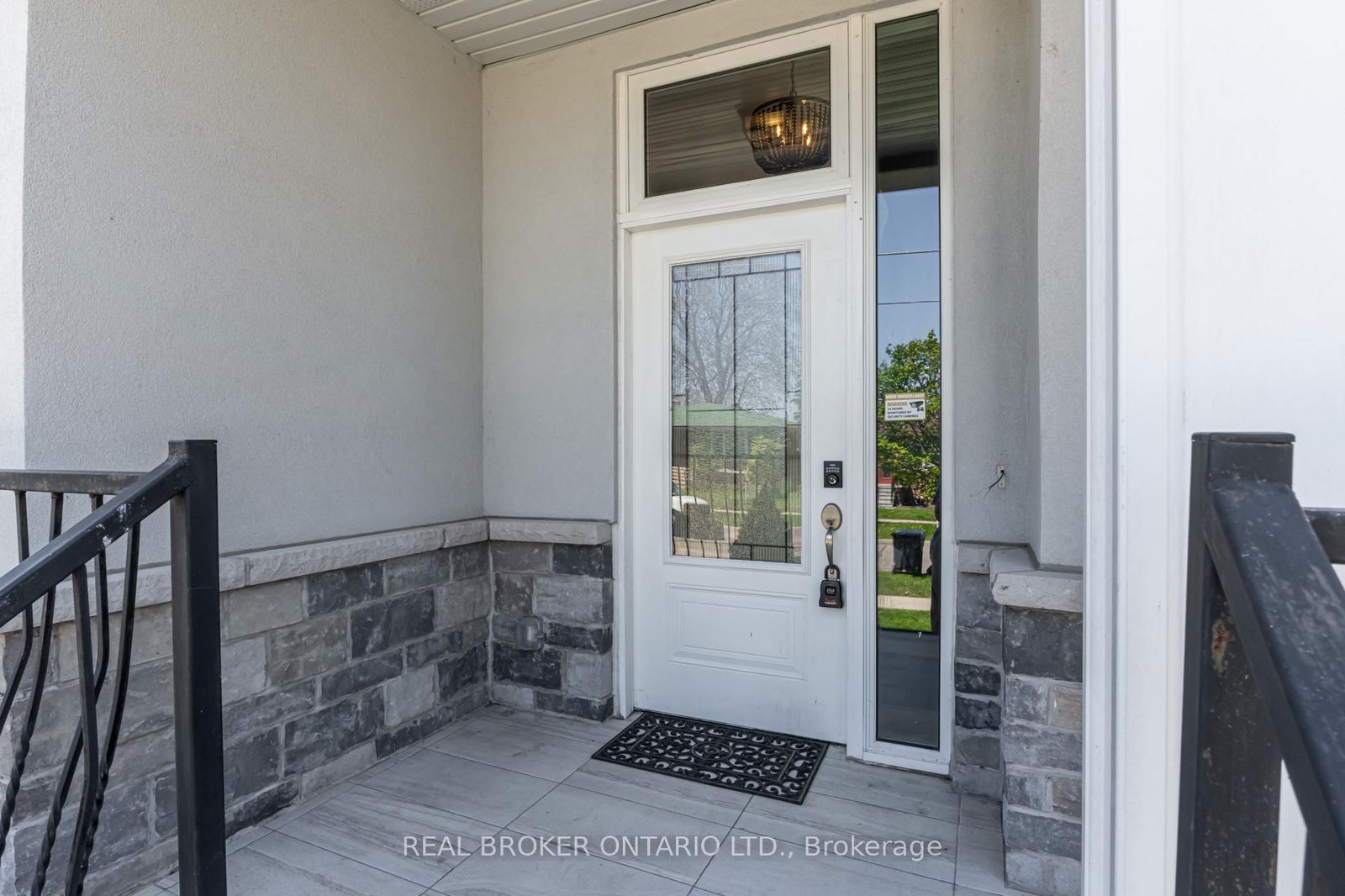 Semi-Detached House for sale at 78B Foch Avenue, Toronto, Alderwood, M8W 3X4 - MLS: W12132326