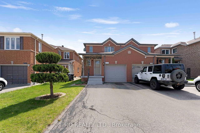 5607 Palmerston Crescent
