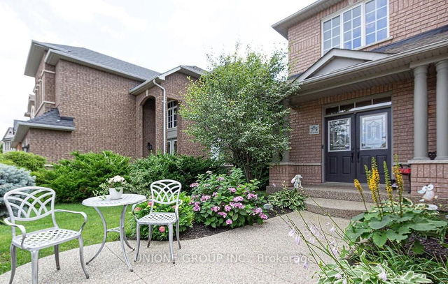 1376 Kingsgrove Place