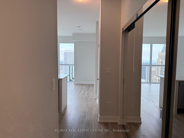 3703 - 430 Square One Drive