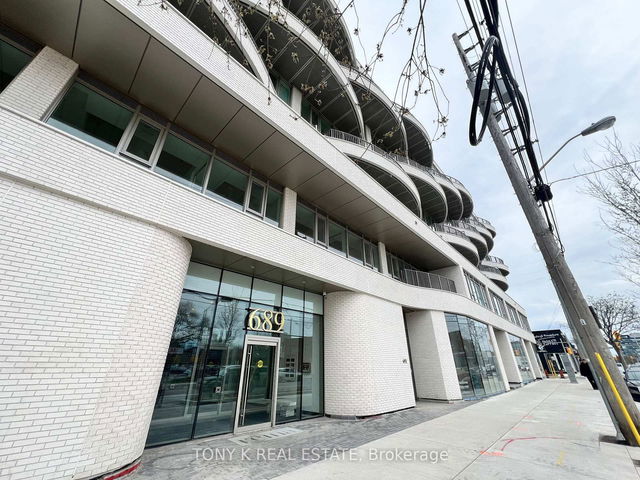 709 - 689 The Queensway N/A