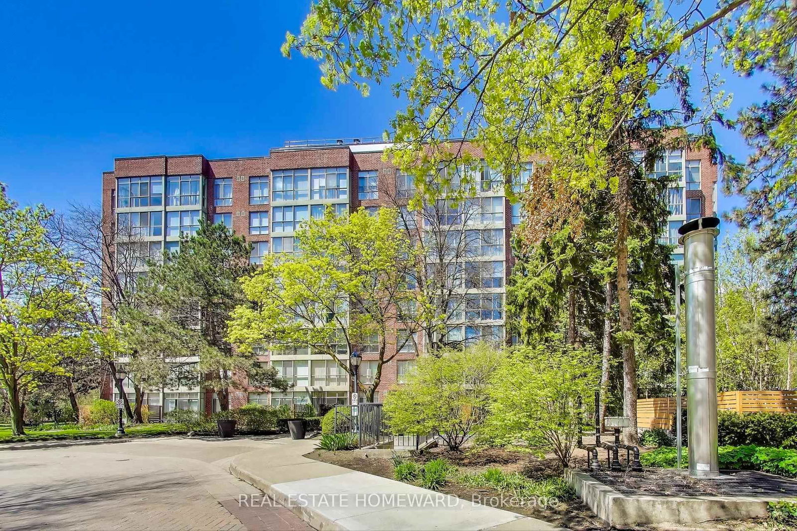 Condo for sale at 545-24 Southport Street, Toronto, High Park-Swansea, M6S 4Z1 - MLS: W12132569