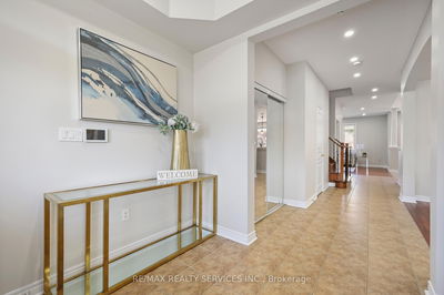 33 Leparc Rd, Brampton - Vales of Castlemore North image-0-2