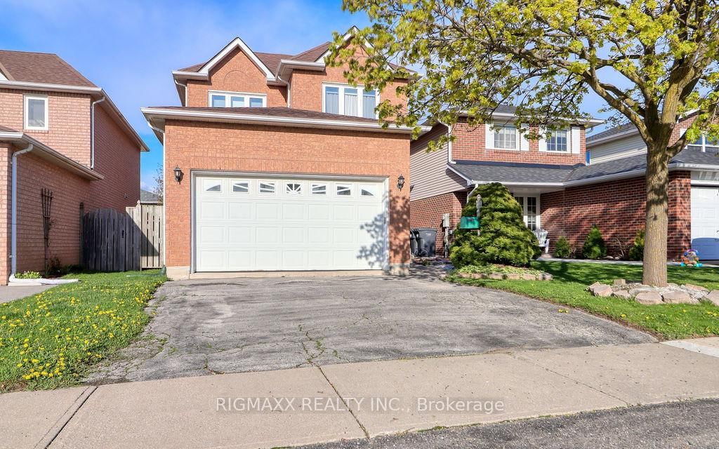 Detached House for sale at 14 Sunshade Place, Brampton, Heart Lake West, L6Z 2B8 - MLS: W12132901