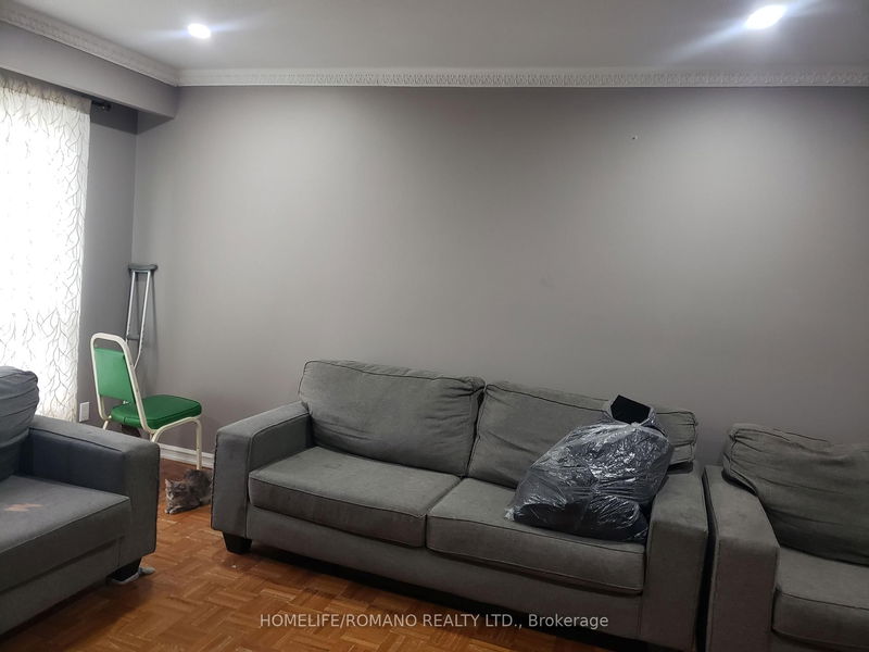 Room2