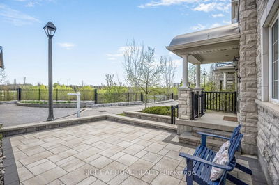 Unit 1 — 3002 Preserve Dr, Oakville - Glenorchy image-0-3