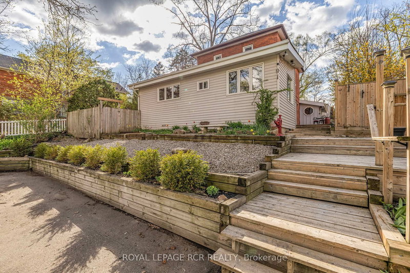 91 King St W, Caledon, L7E 1A2 | Image 2