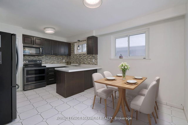 248 Hullmar Drive
