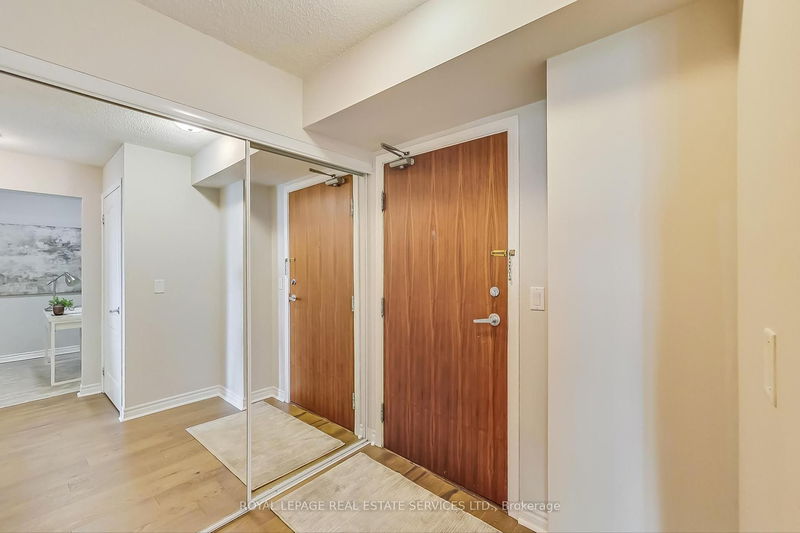 Room1