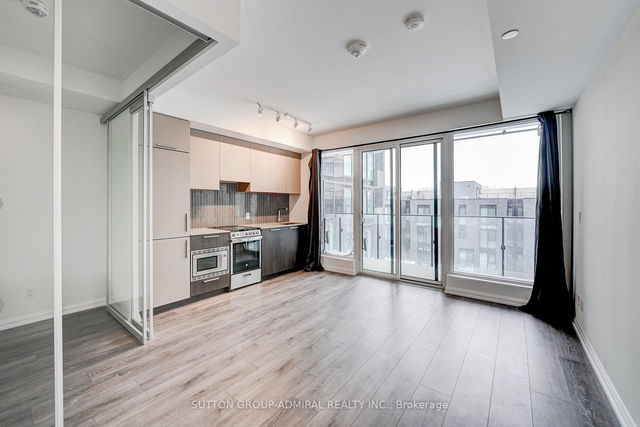 320 - 4208 Dundas Street