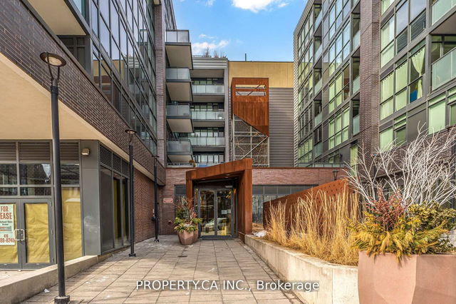 212 - 38 Howard Park Avenue