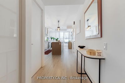 Unit 212 — 38 Howard Park Ave, Toronto - Roncesvalles image-0-3