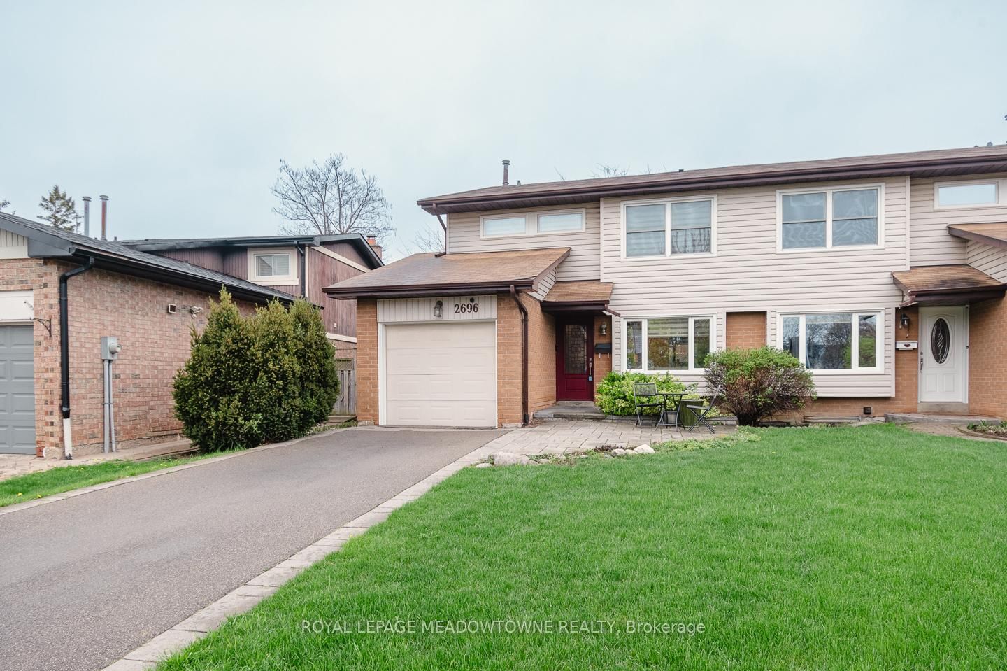 Semi-Detached House for sale at 2696 Los Palmas Court, Mississauga, Meadowvale, L5N 2G7 - MLS: W12133209