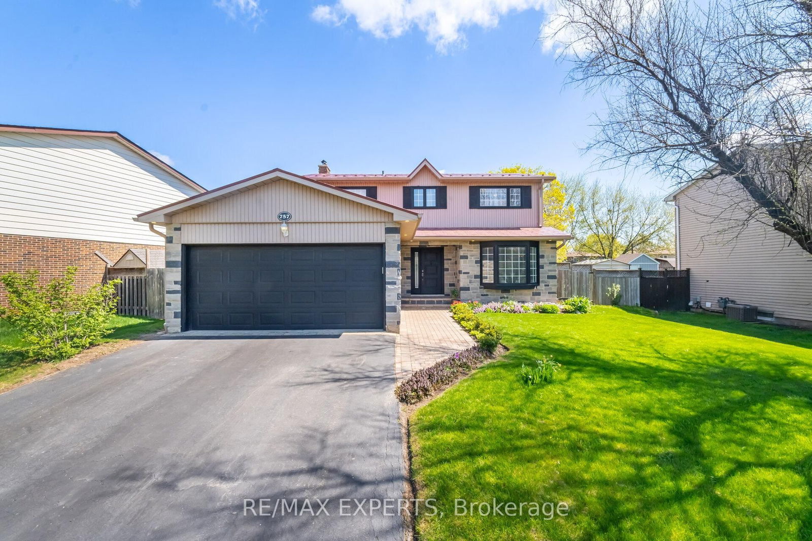 Detached House for sale at 757 Cabot Trail, Milton, Dorset Park, L9T 3R8 - MLS: W12133286