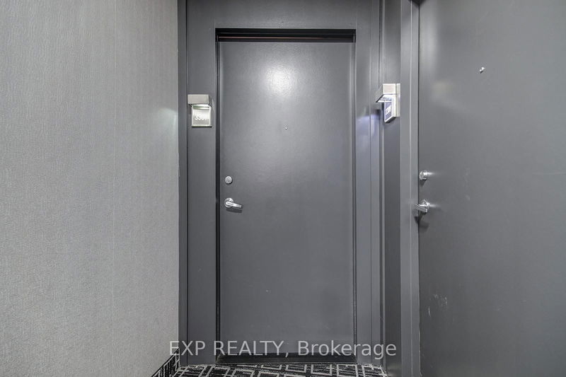 Room2