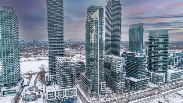 306 - 59 Annie Craig Drive