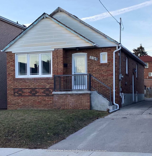 162 Donald Avenue