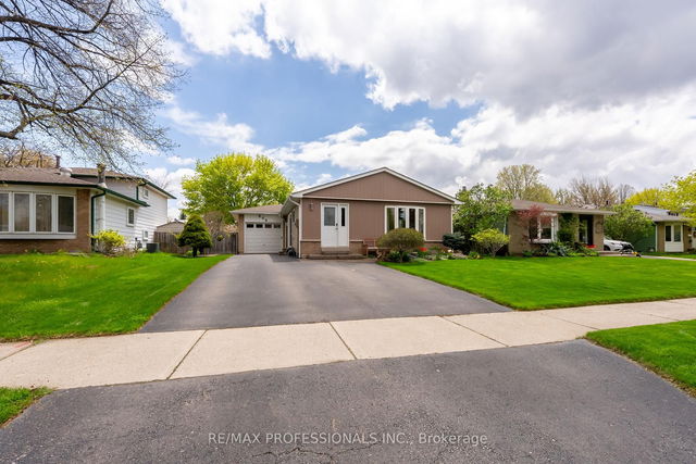 868 Governors Court