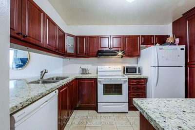 Unit PH6 — 234 Albion Rd, Toronto - Elms-Old Rexdale image-0-3