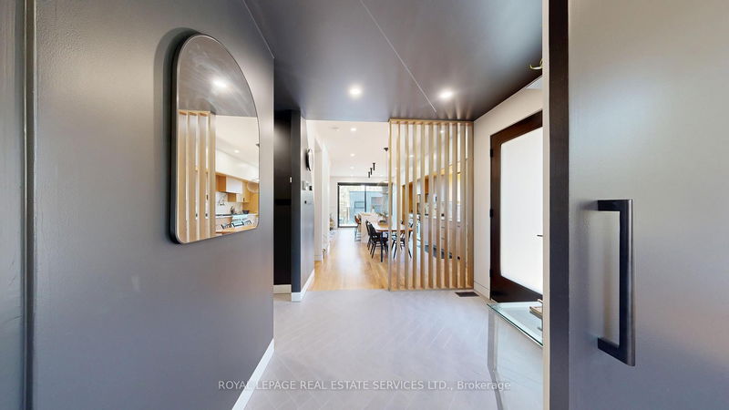Room1