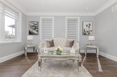 1469 Bridge Rd, Oakville - West image-0-4