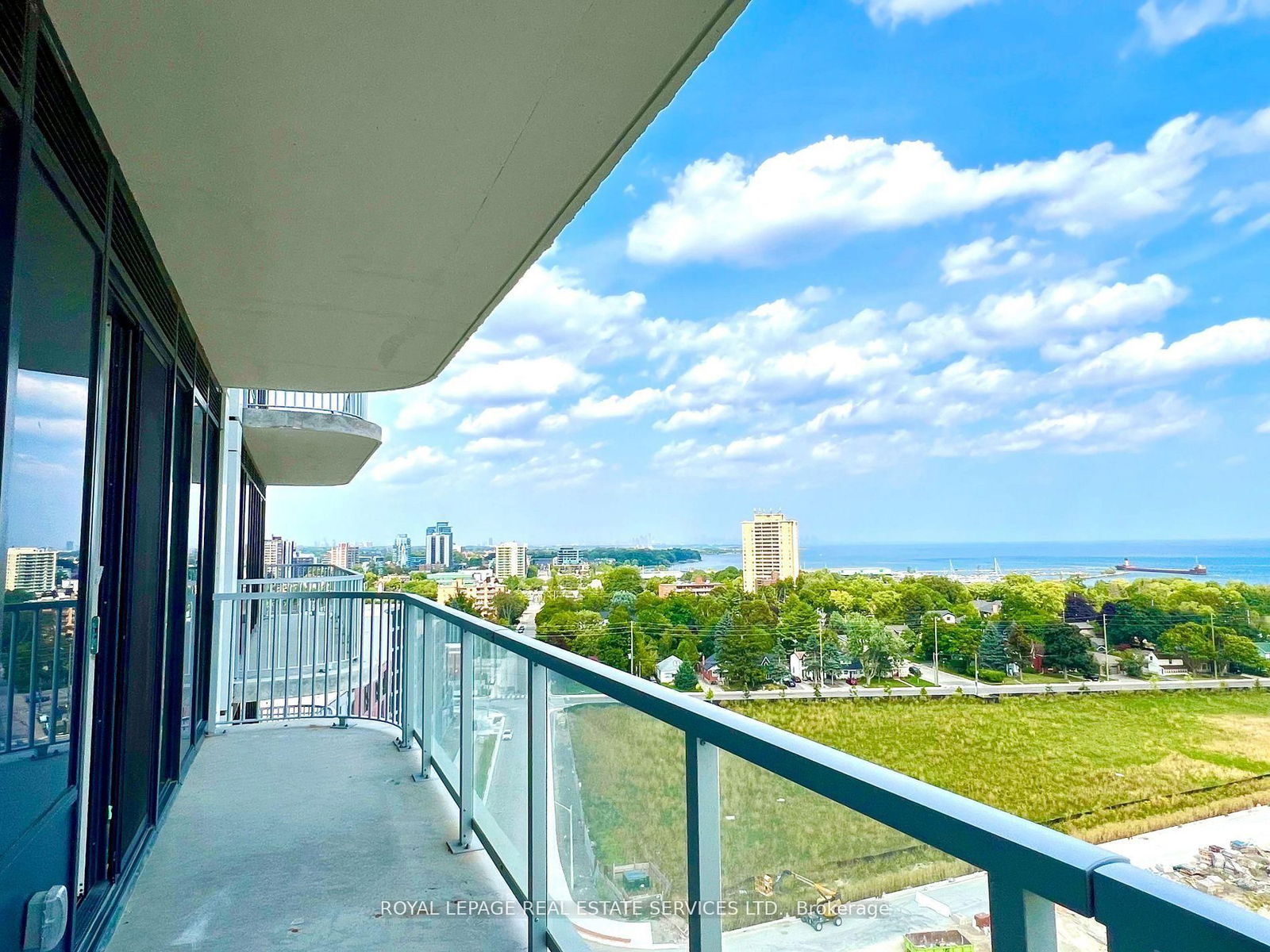 Condo for lease at 1206-220 Missinnihe Way, Mississauga, Port Credit, L5H 0A9 - MLS: W12133849