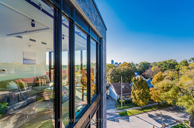 524 - 7 Smith Crescent